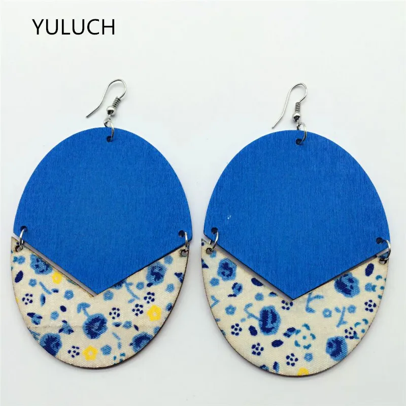 Новый дизайн индивидуальный новейшее хорошее качество круглые деревянные цветные серьги с цветочным