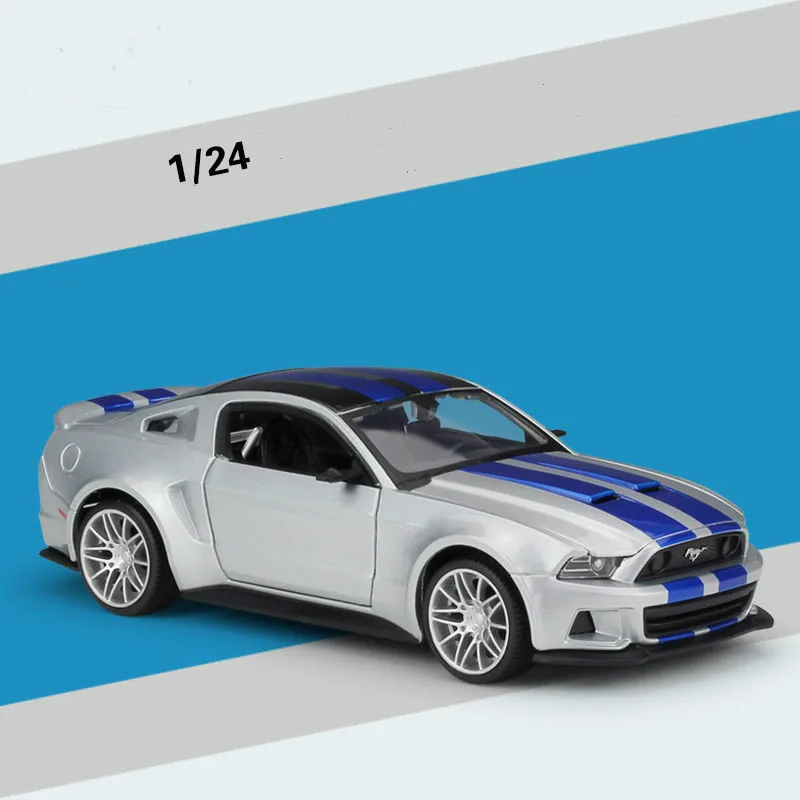1:24 литые автомобили и игрушечные модель автомобиля игрушки хобби рождественский