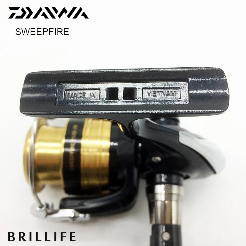 Daiwa морской спиннингом SWEEPFIRE спиннинг катушка рыбалка 1500 4000 серии 2BB строю