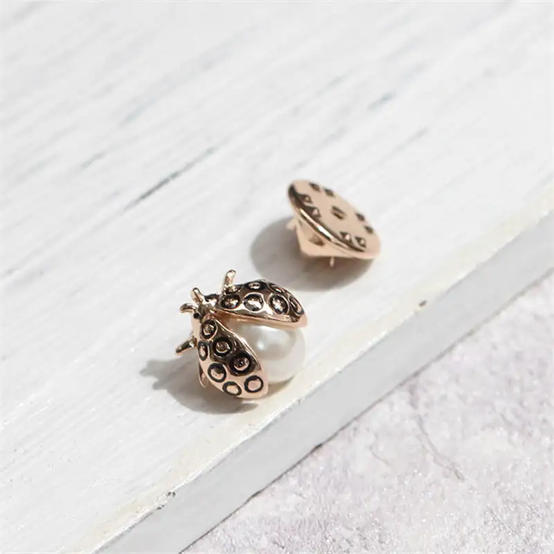 DoreenBeads милый мини знак в виде божьей коровки с искусственными жемчужными