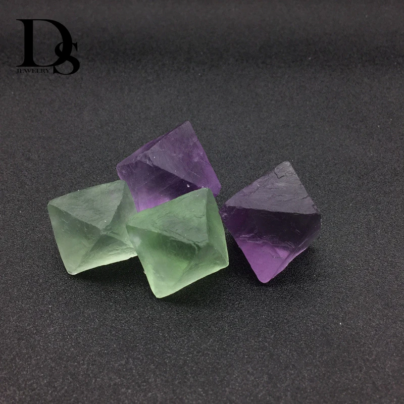 

10pcs Natural Clear Fluorite Octahedron Green Quartz Purple Crystal Point Pendant Rough Geometric Specimen DIY Jewelry Necklace