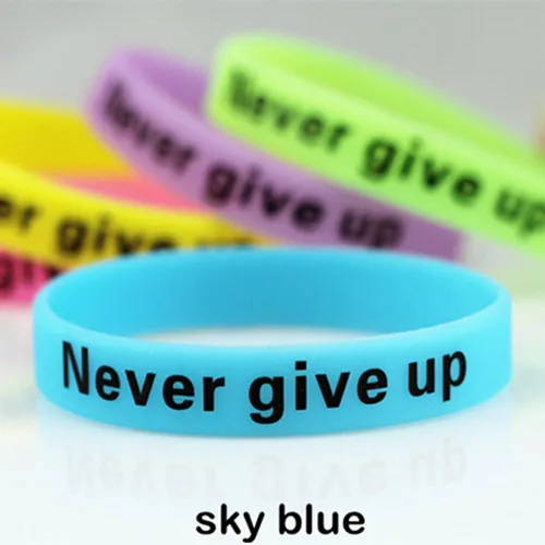 sky blue 5 шт. светящийся резиновый браслет Never Give Up для мужчин и женщин, силиконовый браслет дружбы для подростков, мотивационные спортивные браслеты, подарочные браслеты - Окраска металла: sky blue