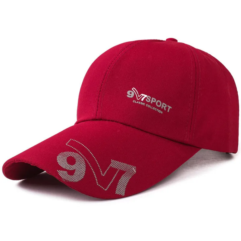 Мужская бейсболка кепки от известного бренда Подарочная Кепка с трещоткой