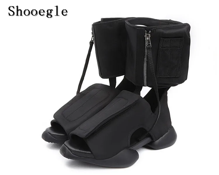 SHOOEGLE/летние модные мужские рыцарские сапоги для подиума Черные удобные сандалии