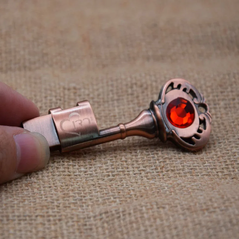 Металлический Usb флеш накопитель в форме сердца с логотипом на заказ флэш 4 ГБ/8