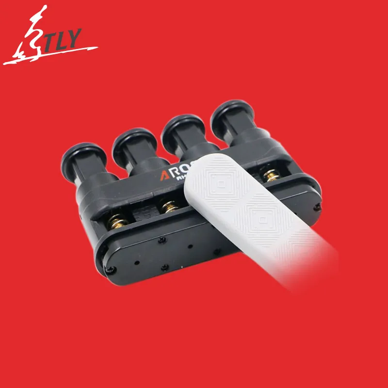 Гитара фирмы Арома Пальчиковый тренажер усилитель рукоятка для гитары