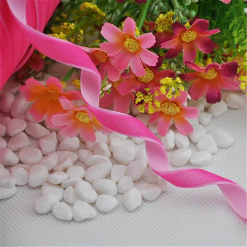 

5Y Fushia Color 3/8"Velet Ribbon Craft/Wedding/sewing Free Shipping VR012