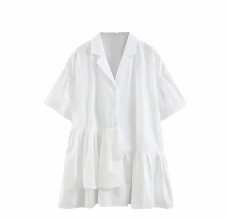 Женское платье рубашка белое с расклешенными рукавами хлопковое мини оборками