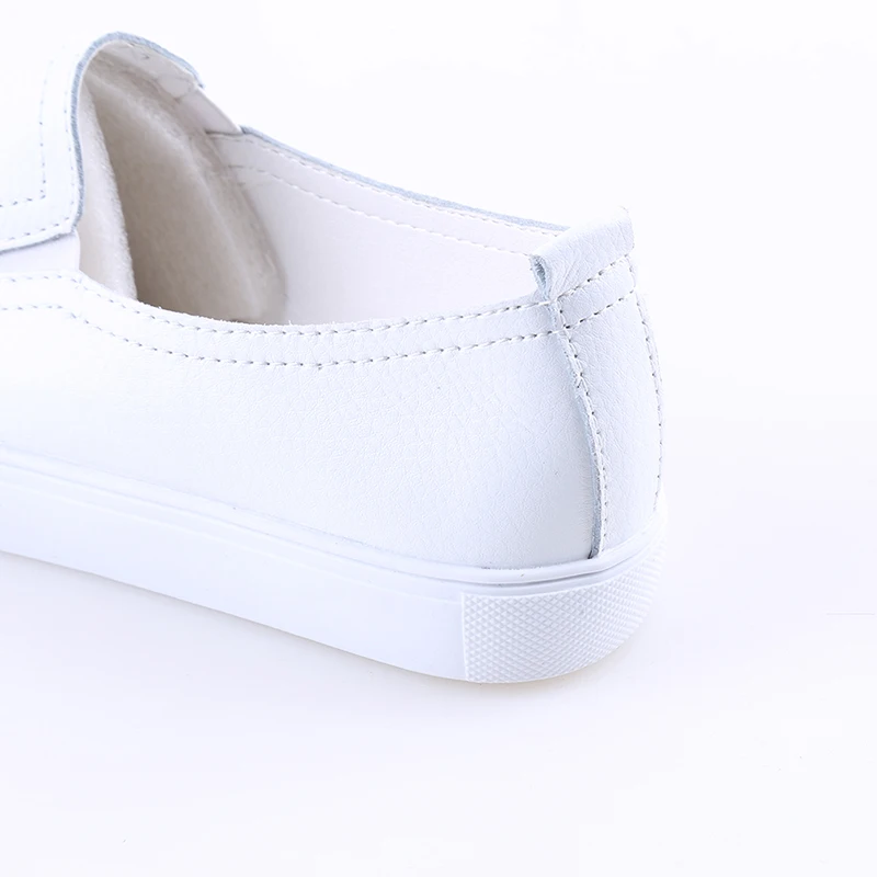 Лоферы женские кожаные балетки плоская подошва без застежки Мокасины