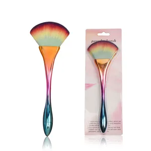 Профессиональная Радужный веер форма отдельные Кисточки для макияжа тонкая ручка красочная кисть рассыпчатый вентилятор для пудры кисть для румян