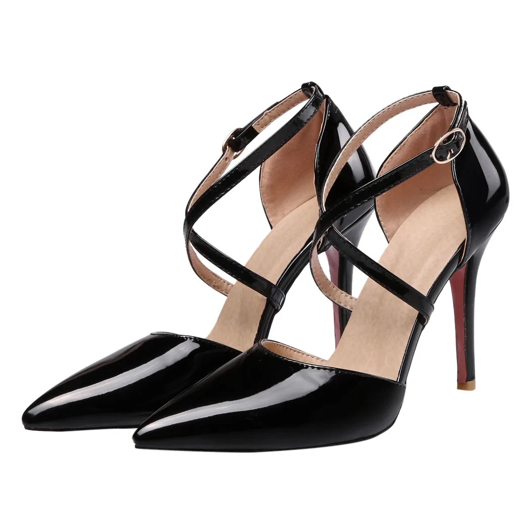 Модные деловые женские босоножки из лакированной кожи на высоком каблуке с