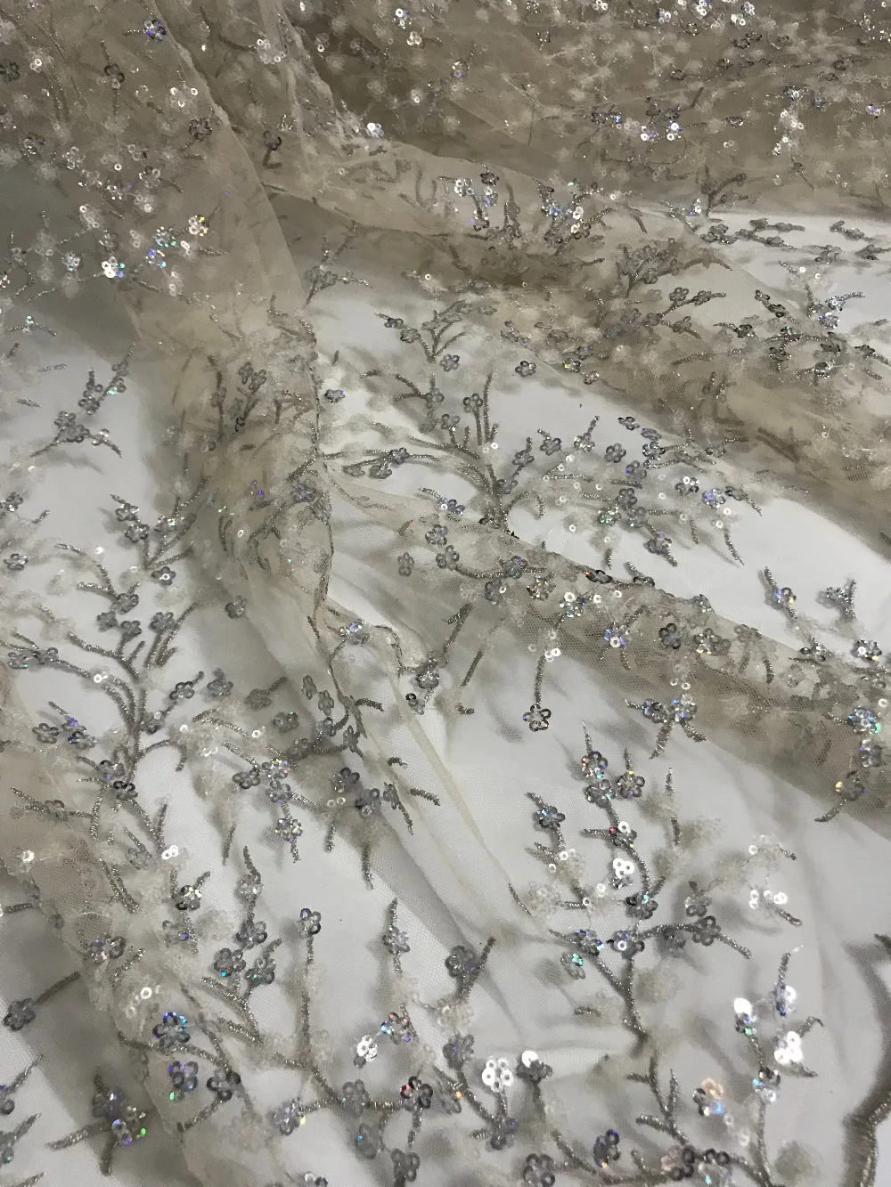 

Popular ZH-8116 French net fabric embrodery lace fabric with sequins embroidery African tulle lace fabric