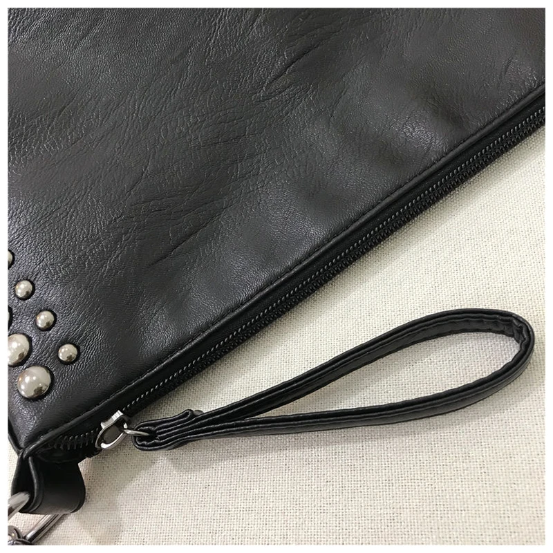 Rivets Women Large Bags Vintage Female Tote Handbags Soft Pu Leather Shoulder Bags Chain Crossbody Bag For Women Black Bolsa