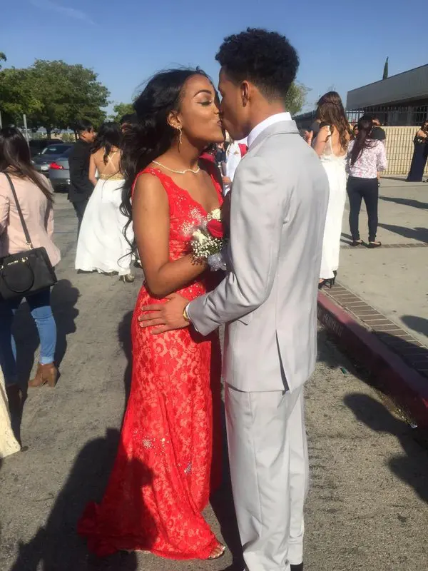 Женское вечернее платье русалка кружевное до пола с V образным вырезом без