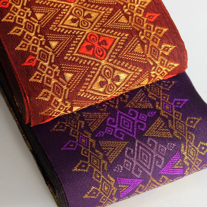 Искусственная тесьма продаваемая Ярдом изысканная жаккардовая лента тайская