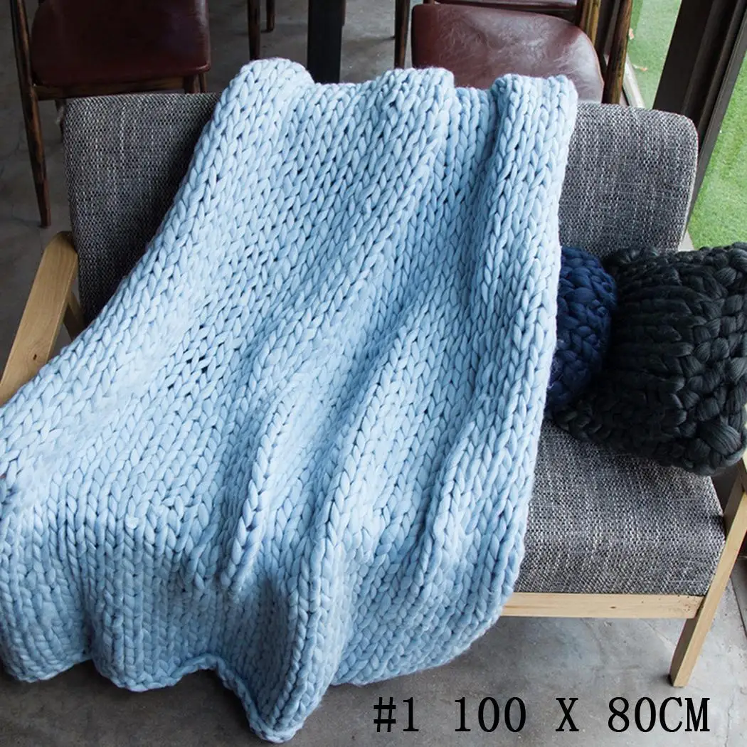 Домашние прямоугольные одеяла серого и красного цвета всесезонные диваны белого