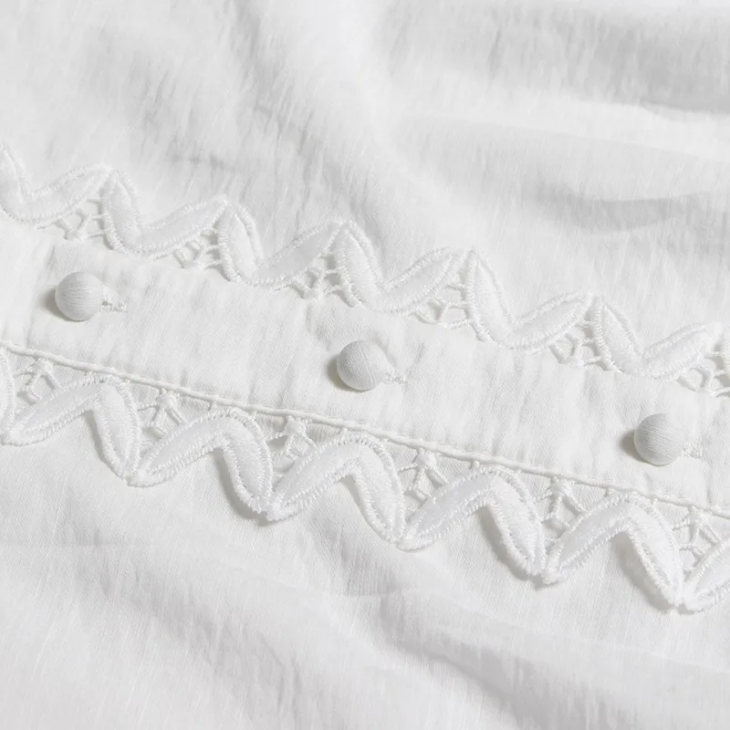 Женское кружевное мини-платье TWOTWINSTYLE Летнее с круглым вырезом и Расклешенным