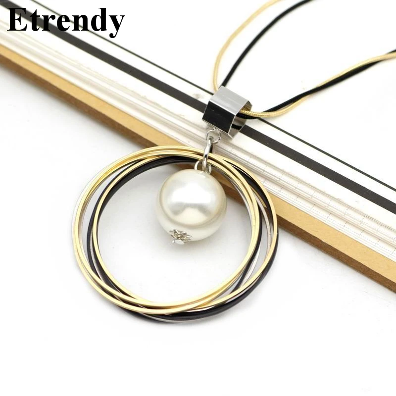 

Multi Layers Round Circle Long Necklace Women Pendants Fashion Jewelry Sweater Necklaces Simple Dress Accessories Gifts