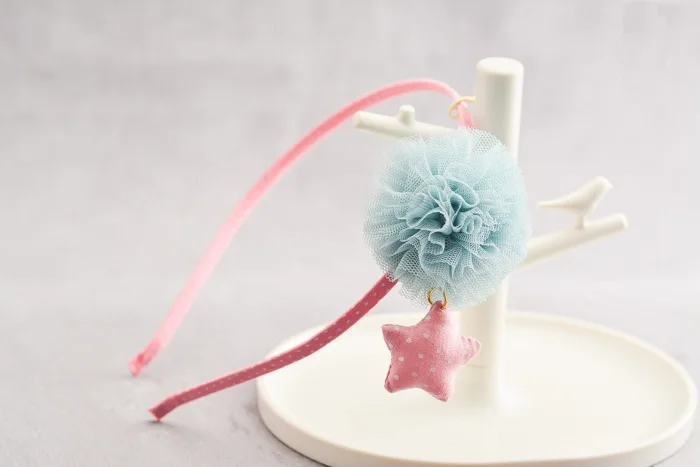 Бутик 10 шт. мод милый Театрализованное Тюль помпон повязки на голову с принтом в