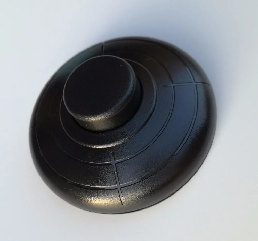 3 шт. Педаль переключения онлайн для ноги Xingxiong 220V 2A педаль для включения света на полу черного цвета