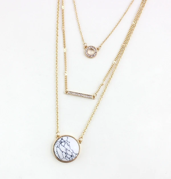 Многослойное ожерелье Длинное колье с золотым паве и круглым мятным белым камнем