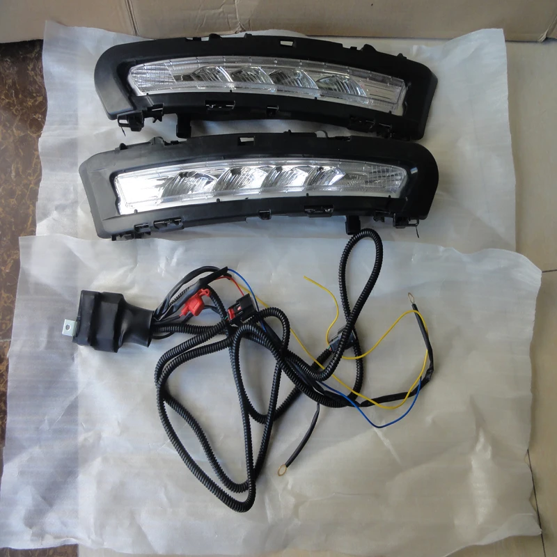 

Дневные ходовые огни для Ford Mondeo 2011-2012, 2 шт., 12 В