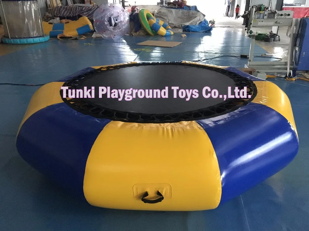 

3 meters inflatable water bouncy jumper
