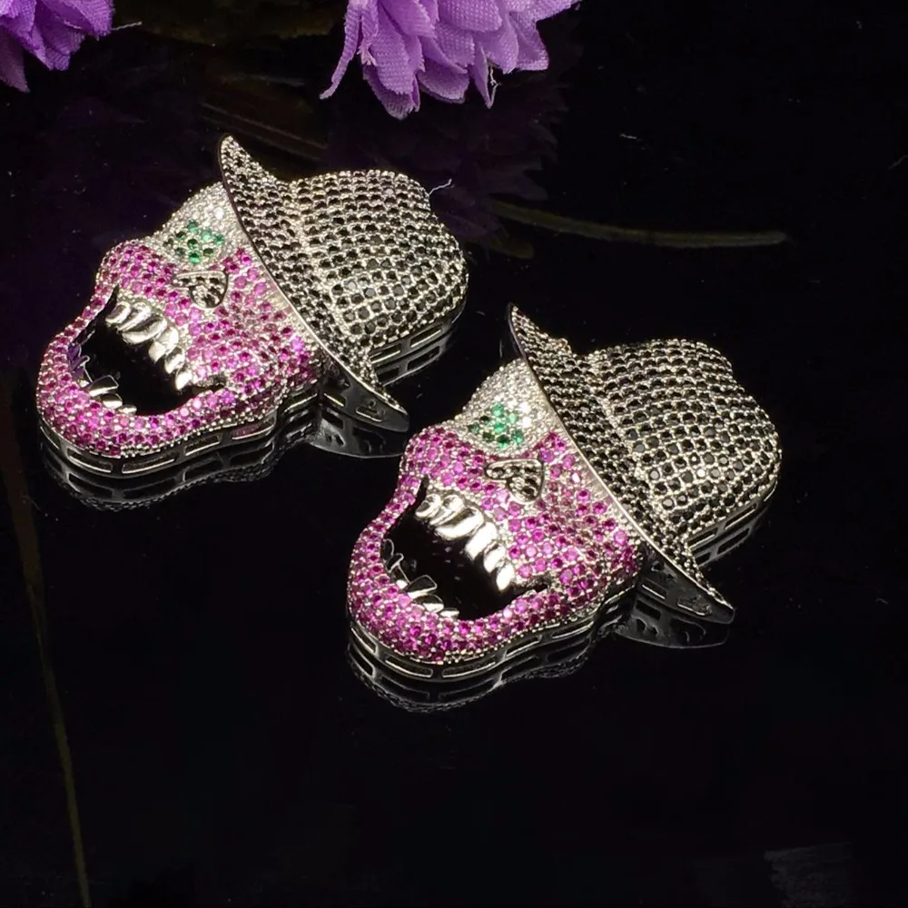 

2 piece Two ZC colorful zircon jewelry skull-shaped imp Halloween finds its own classic style pendant