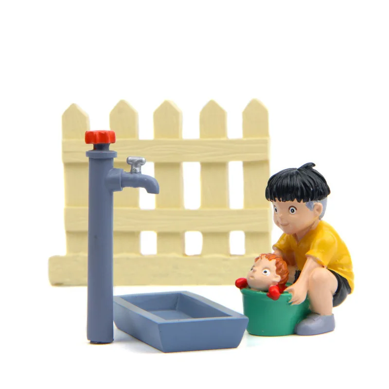 Хаяо Миядзаки Ponyo на Клифф раковина кран забор Холдинг ведро Золотая рыбка нефрит