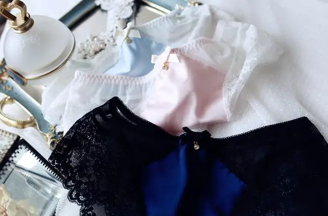 Реальные фотографии M L XL Милая Лолита Kawaii Сексуальная атласная Женская пижама с кружевом Стразы бант трусики Нижнее белье Короткие стринги Нижнее белье WP545