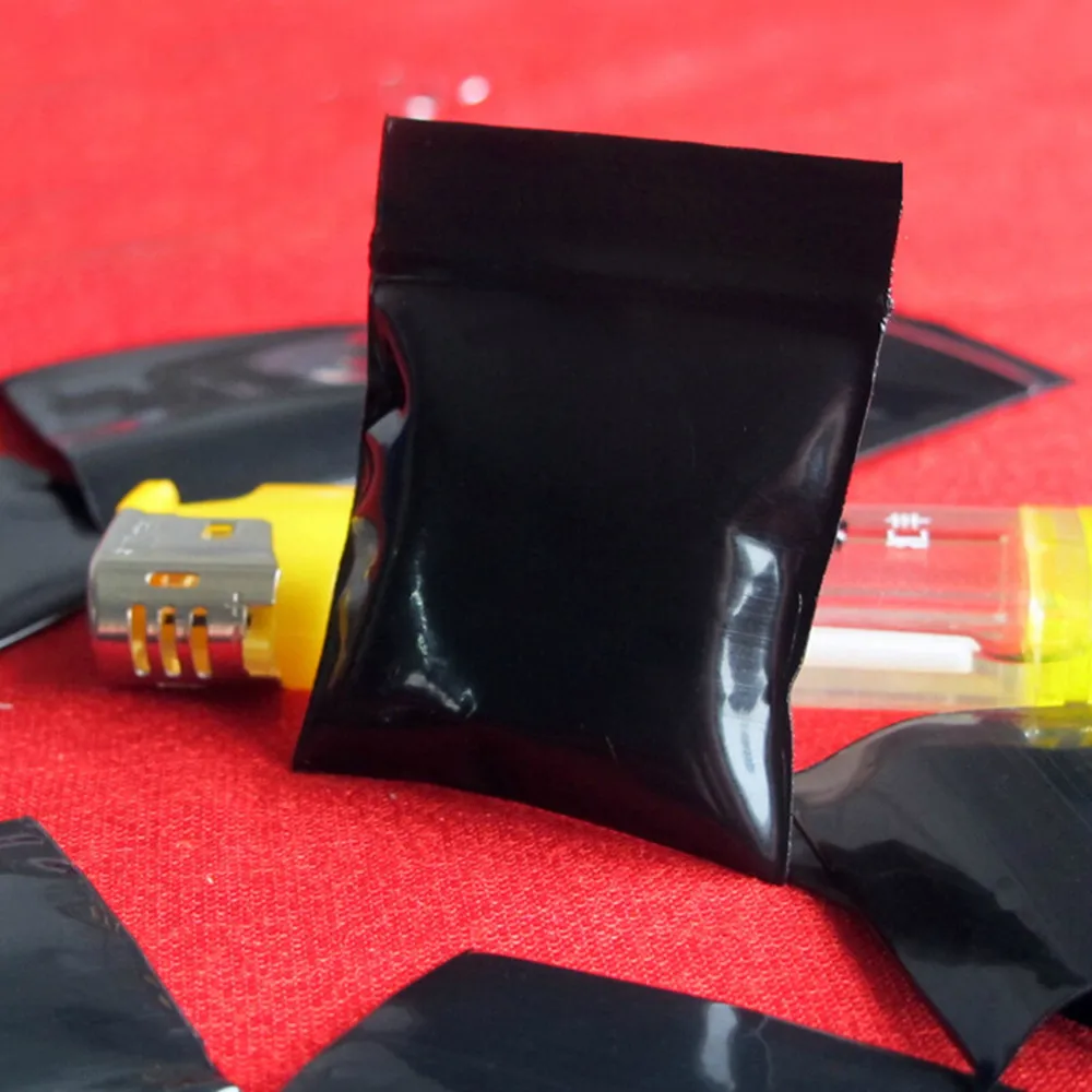 

8*12cm High Quality Dustproof Thick Light Proof Black Self Sealing Zipper Plastic Bag Zip Lock Grocery Packaging Packing Bags