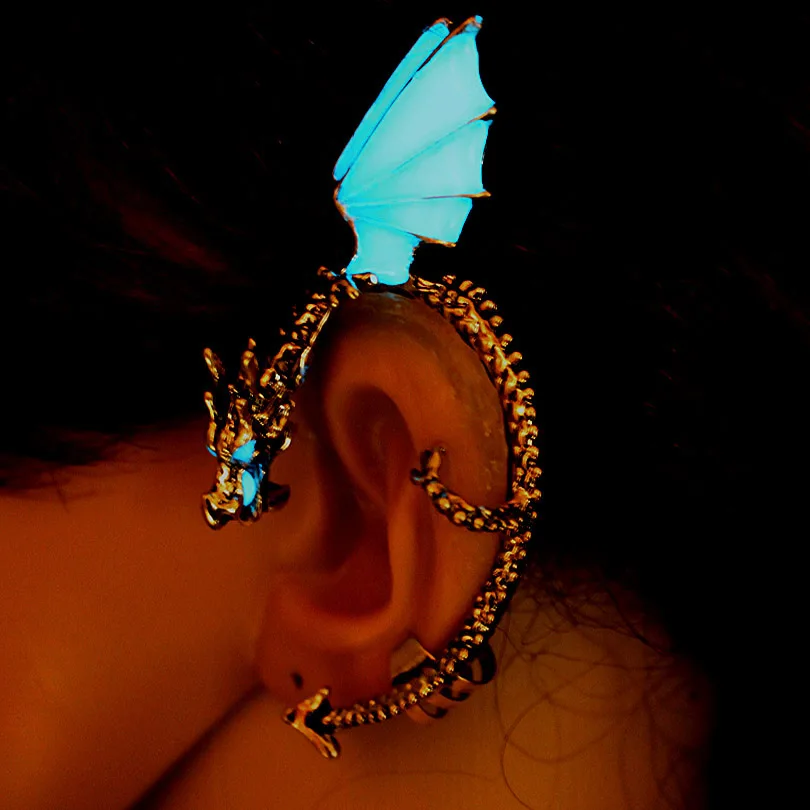 Сережки клипсы в виде дракона светится темноте|cuff clip|glow in the dark shapesglow embroidery thread |