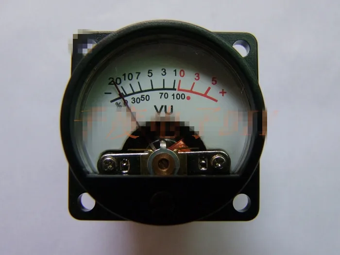 1 шт. полноразмерная панель VU Meter -20 - + 5 дБ для измерения мощности-500 А 700 Ом |