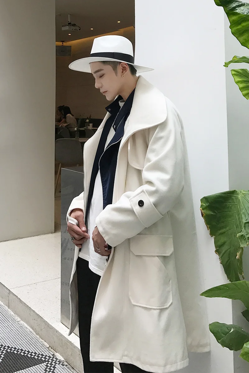 

M-XL!! 2018 In autumn and winter, men's woolen coat is loose with a long fashion coat. White fashion windbreaker.