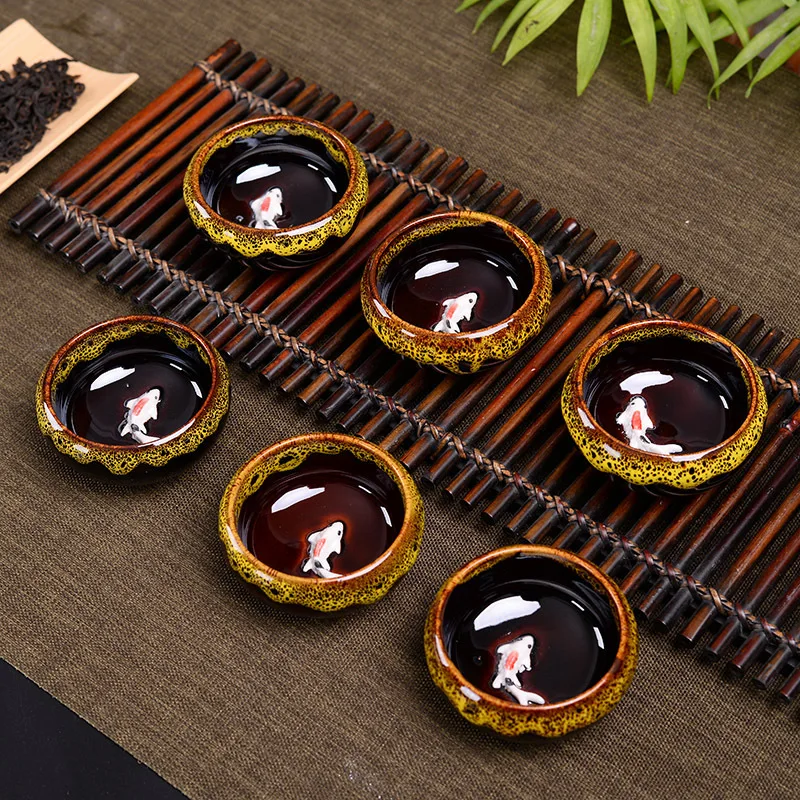 Керамическая чашка для маленькой рыбы чая кунг-фу кальмаров красивый чайный