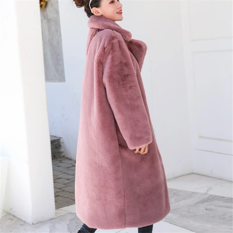 Новинка Осень зима 2018 модное женское меховое пальто длинное стройнящее из