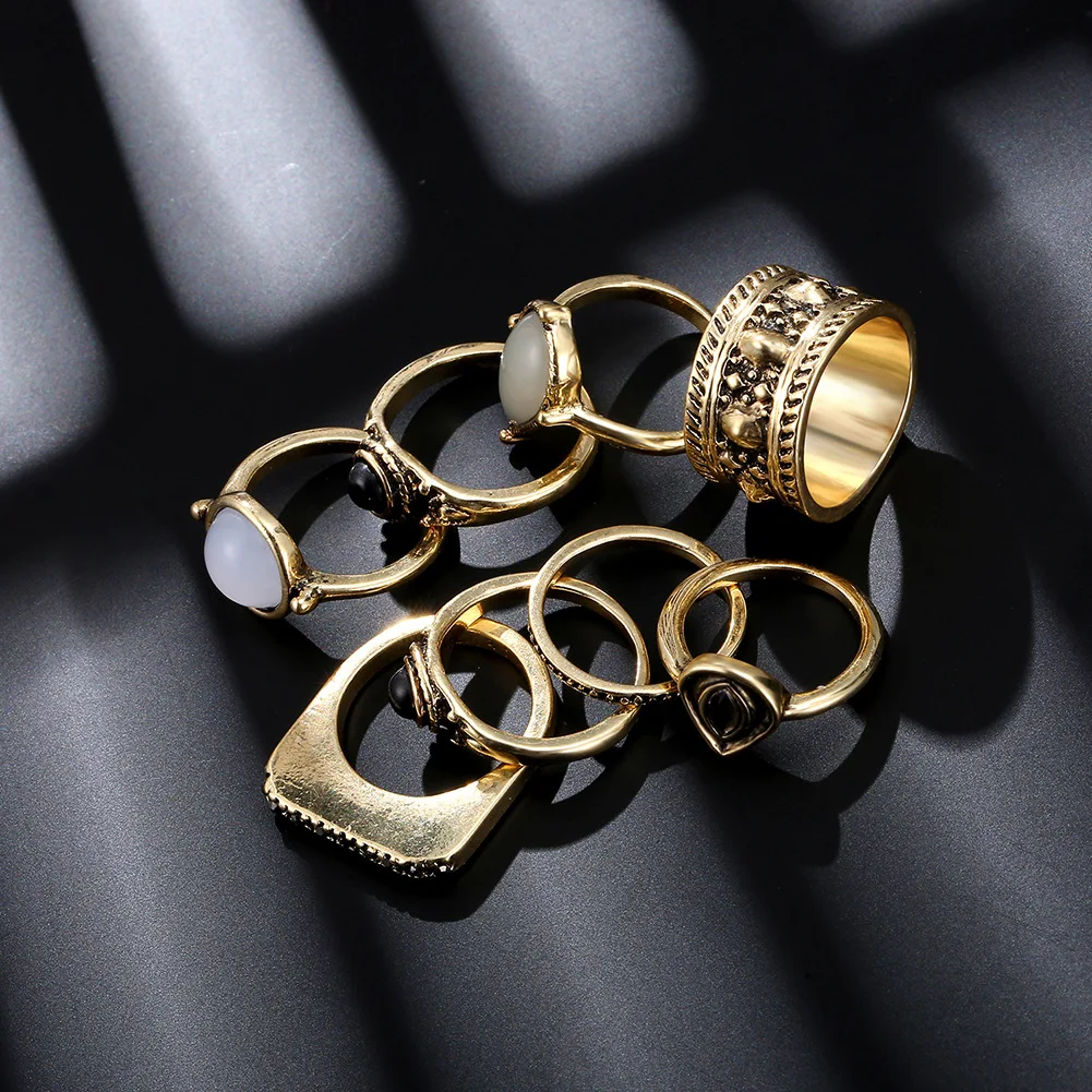2018 New Best Selling Vintage Carved Black Alloy Ring Set 8pcs/set Popular Rhinestone Ladies Banquet Joint Accessories | Украшения и