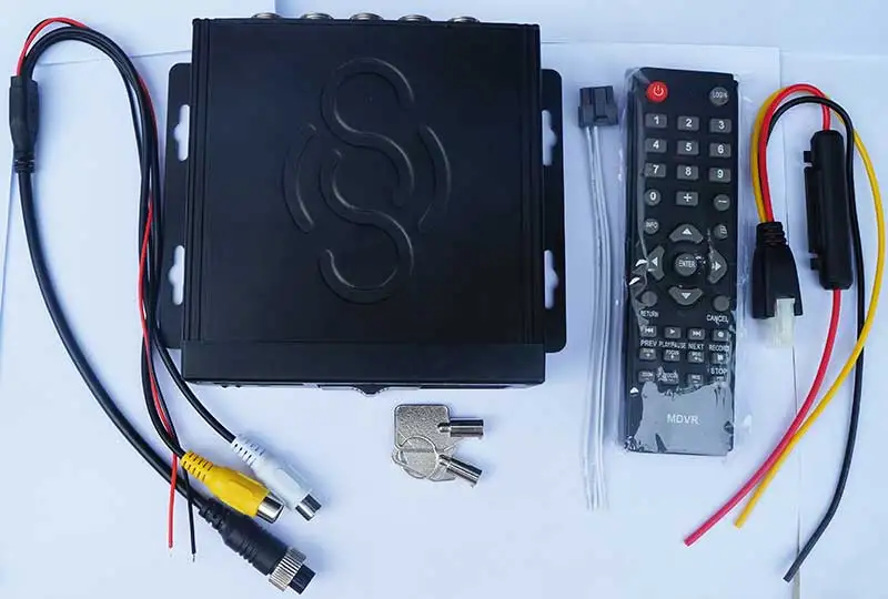 Dvr AHD CCTV 4CH 720 P Мобильный dvr H.264 транспорт автобус видеорегистратор для грузовика автомобильный видеорегистратор SD - Название цвета: With AV out cable