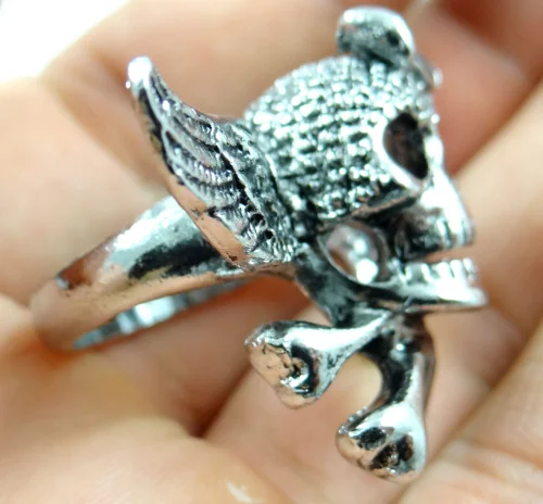 Винтажные мужские кольца из сплава в готическом стиле с черепом ангела 19.5мм P440 |