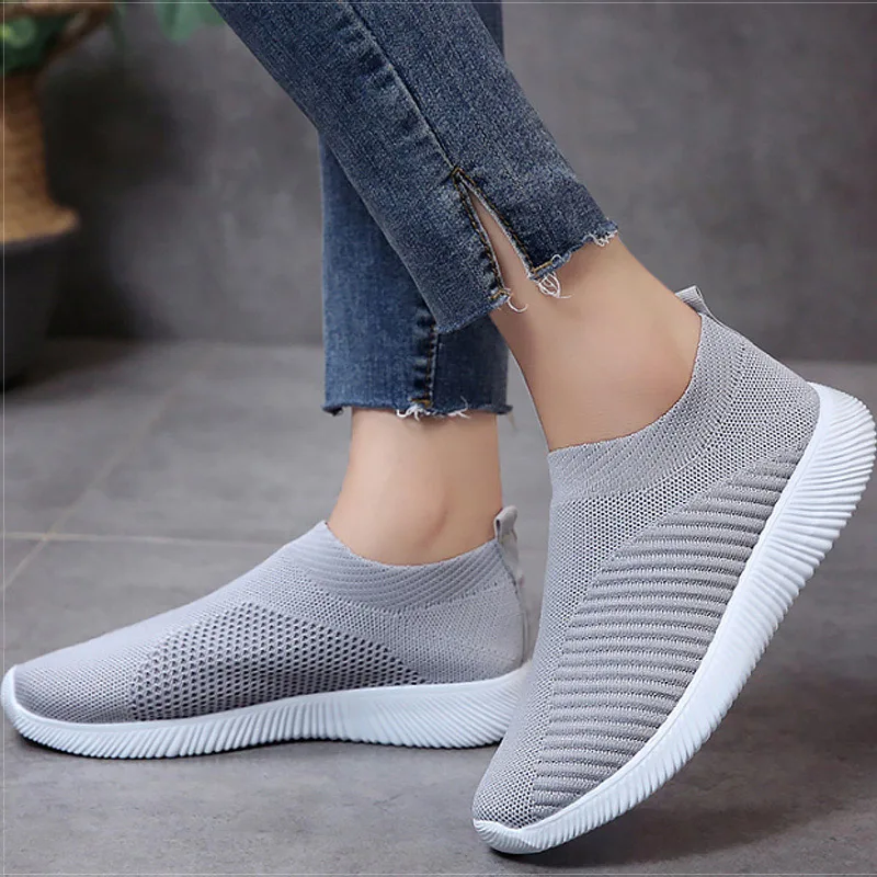 

Women Shoes Breathable Spring Summer Vulcanized Shoes For Women Sneakers Slip On Casual Shoes Soft Flat Walking Footwear