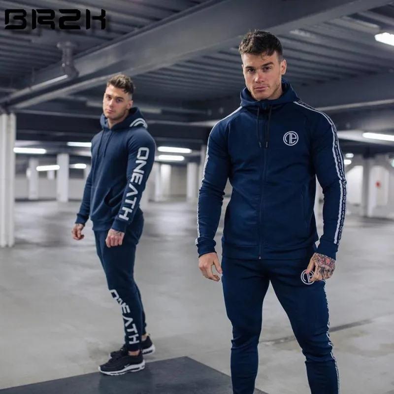 Спортивные мужские комплекты модная спортивная одежда спортивные костюмы