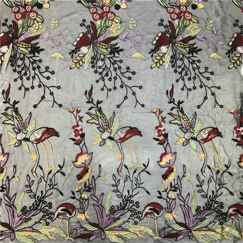 1 ярд Высокое качество Красный коронованный кран вышитые кружева ткань цветок