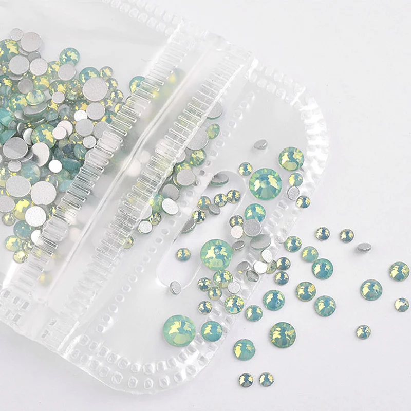 

Hot sale Nail Art Decoration Flat Back Rhinestone Glass Beads 3D Tips Decor DIY Nail Art Tools