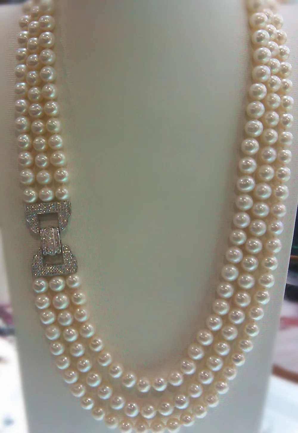 vender Mulheres Presente Palavra Amor Feminino Moda Jóias Atacado De Alta Qualidade 3 Linhas Natural Aa 9-10mm Branco De água Doce Pérola Colar 002