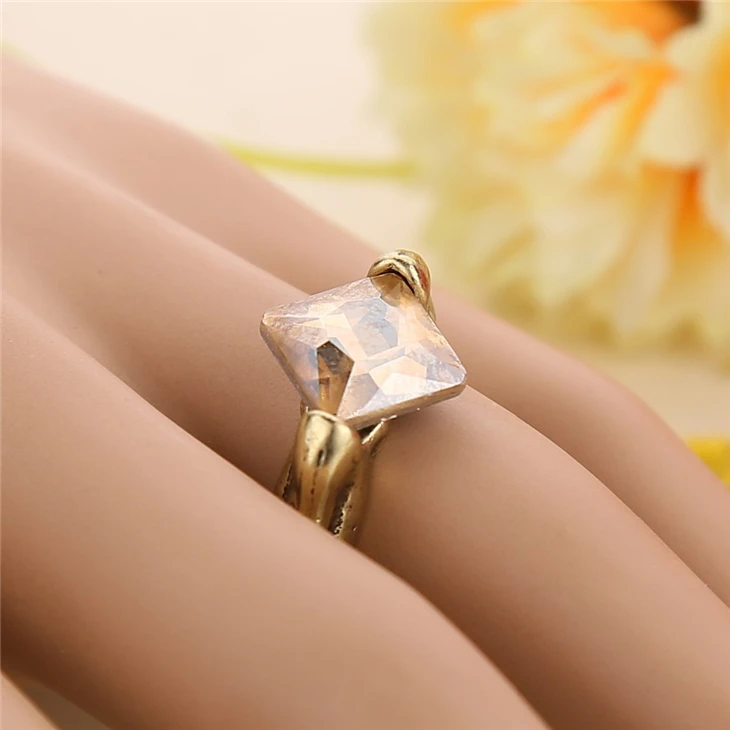 Бокал для шампанского воскресения каменное кольцо Винтаж черный Ювелирные