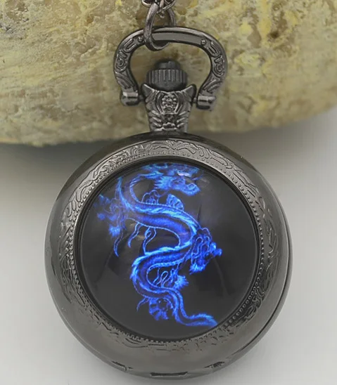 Оптовая продажа красивые кварцевые карманные часы с синим драконом ожерелье