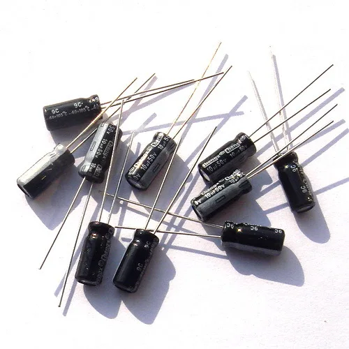 

( 50 pcs/lot ) 10uF 50V Aluminum Electrolytic Capacitor Radial