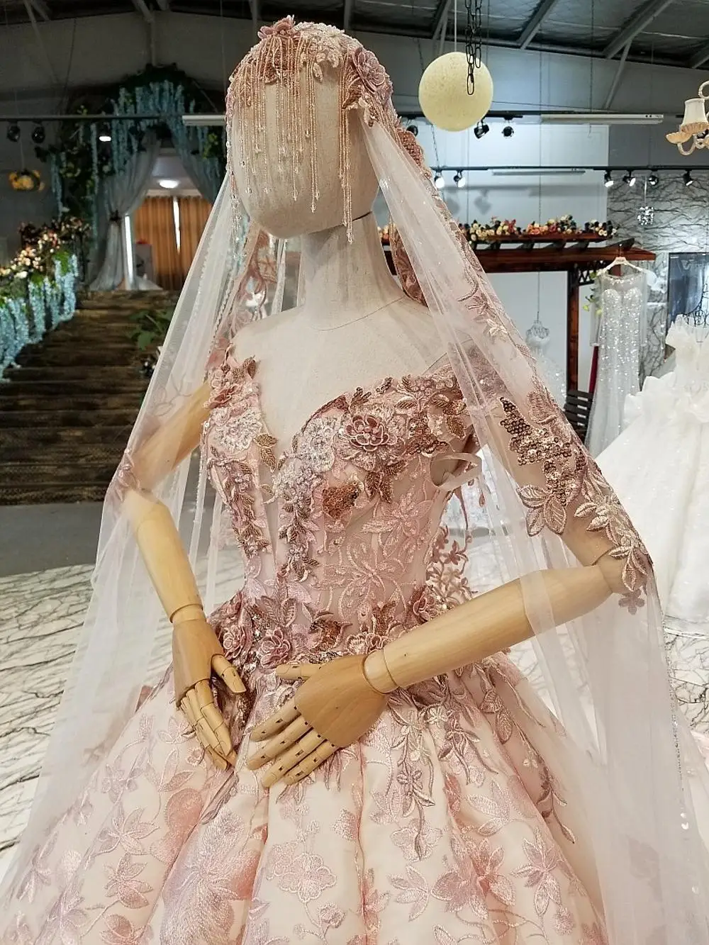 936111 2019 изысканное Атласное Бальное Платье с вышивкой и оборками фатиновой