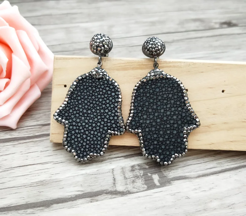 1 pair Natural Fishskin Pave Rhinestone Crystal Zircon Earrings Fashion palm shape Handmade women Jewelry ER690 | Украшения и
