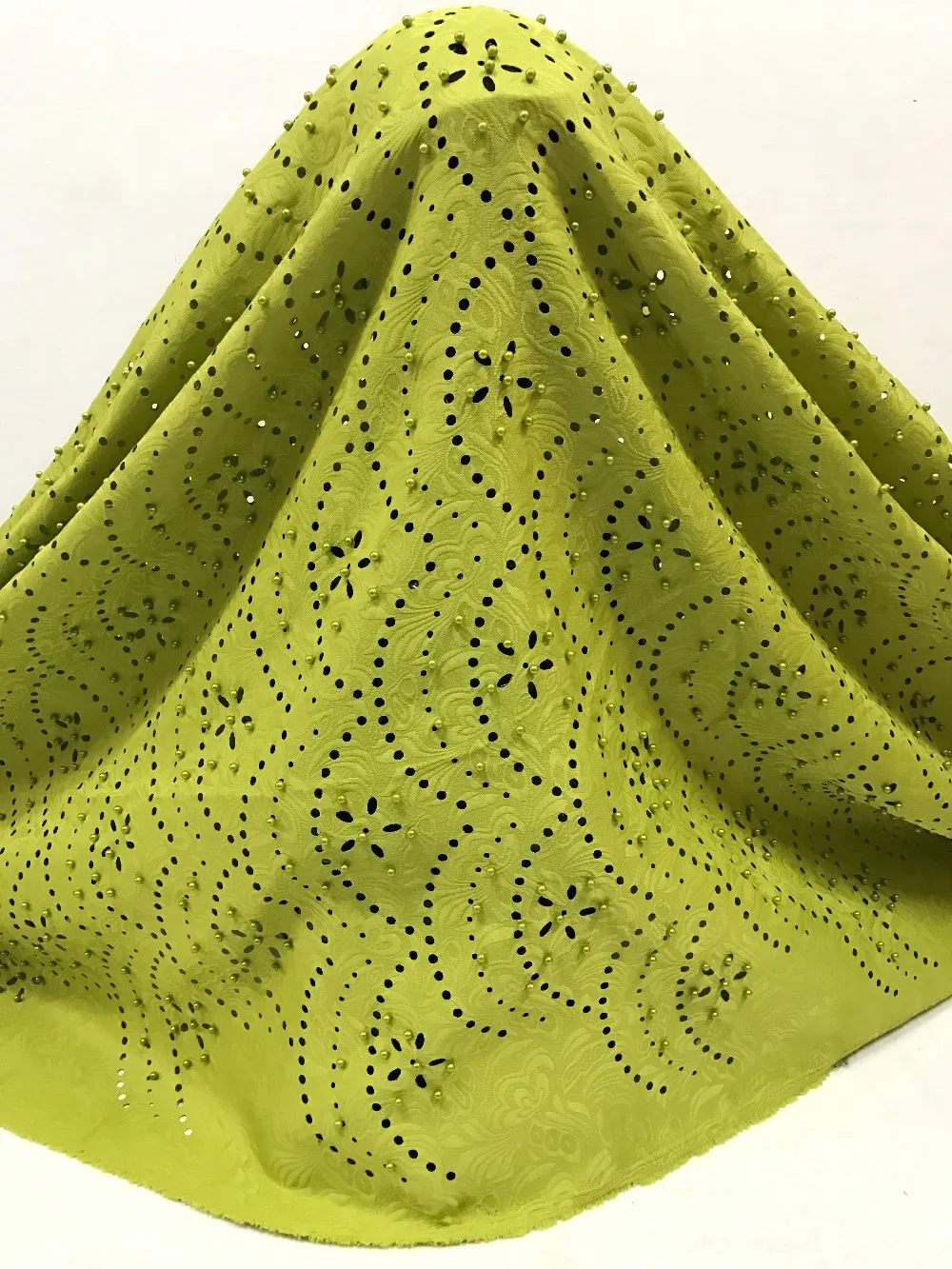 Latest African Swiss Laser Cutting Lace Fabric With Beads And latest High Quality Bridal French lace | Дом и сад